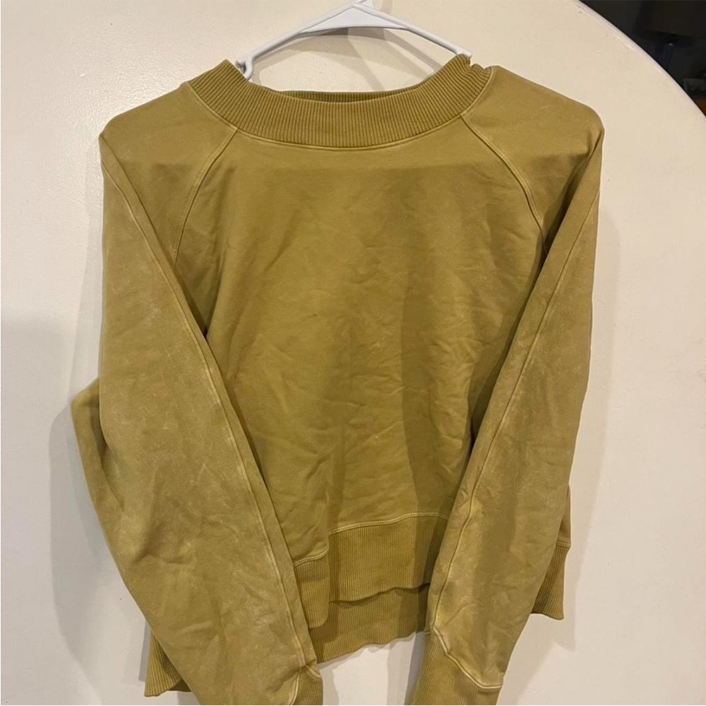 Lululemon Crewneck